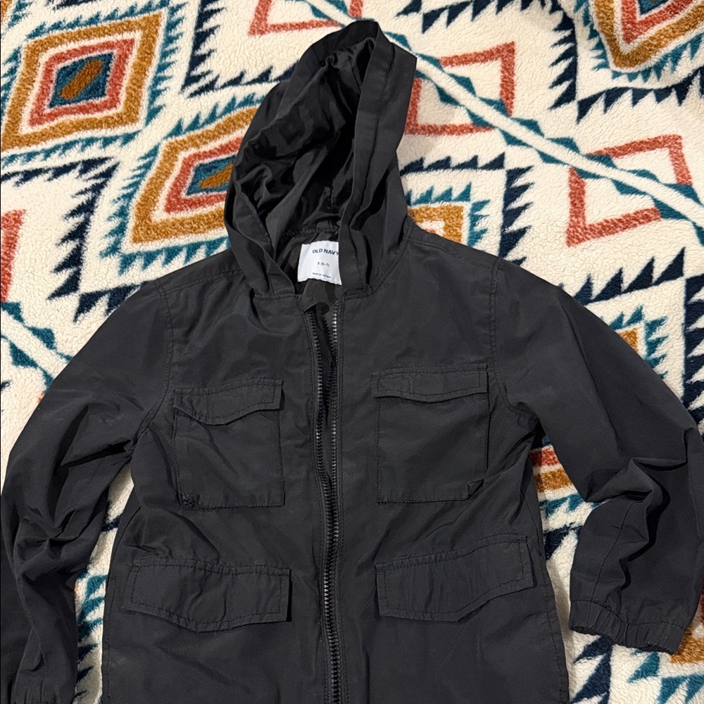 Old Navy Kids Black Hooded Size 6/7